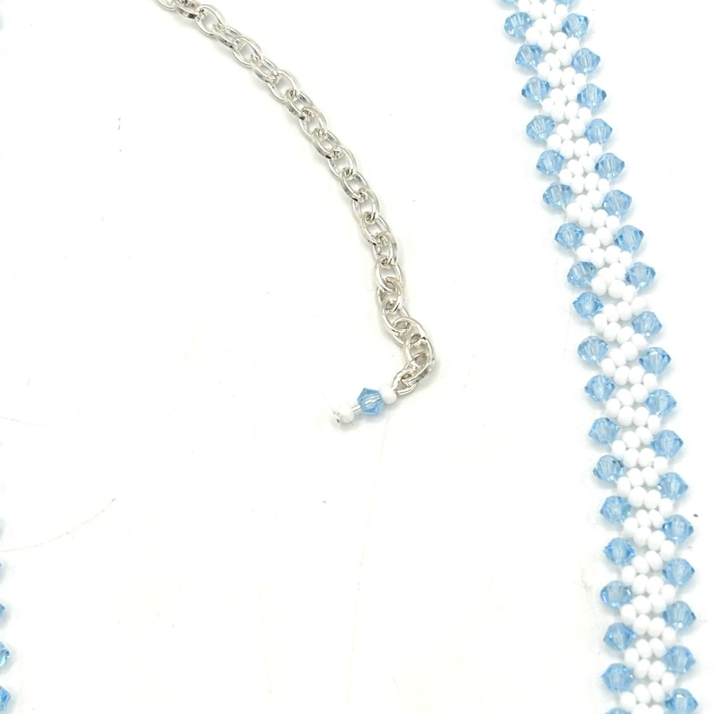 HAND CRAFTED Ice Blue Crystal Beaded Necklace - Picture 9 of 10
